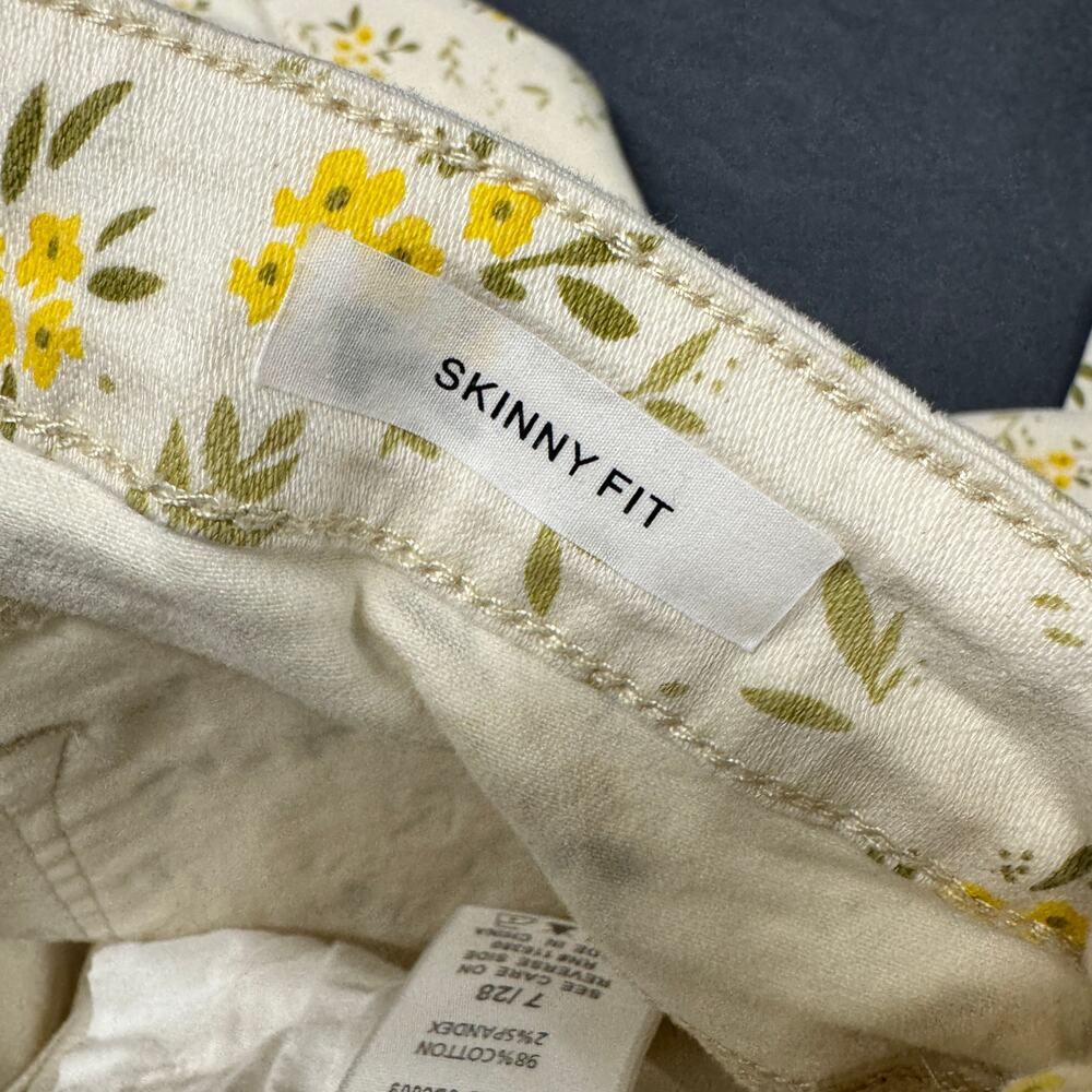 Judy Blue Jeans Womens 7 / 28 Skinny Fit Denim Golden Meadow Floral 26" Inseam - Picture 6 of 12